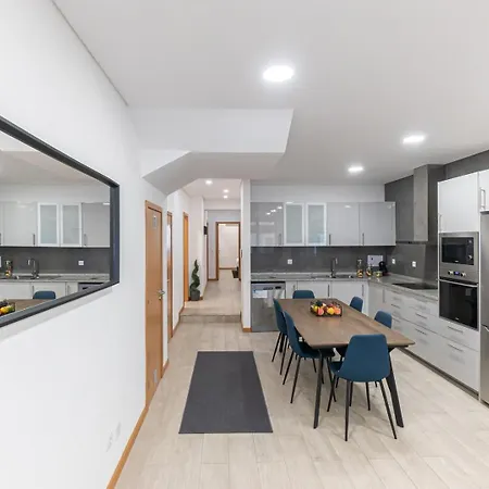 아파트 Guestready - Urban Elegance In The Heart Of 포르투